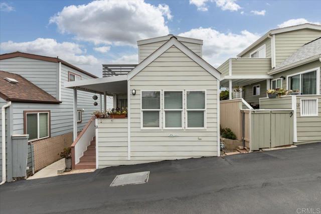 Detail Gallery Image 2 of 35 For 1624 N Coast Highway 101 #12,  Encinitas,  CA 92024 - 2 Beds | 1 Baths