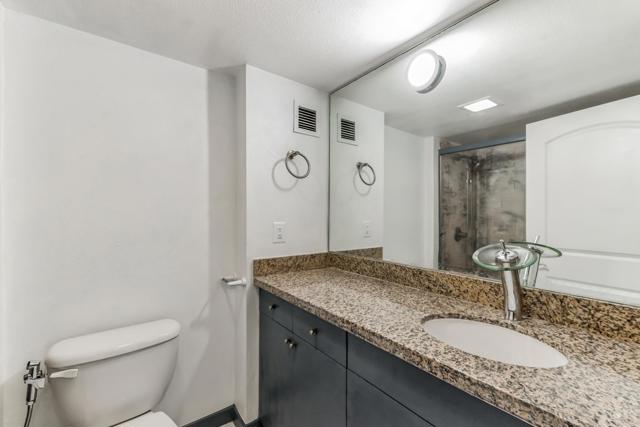 Detail Gallery Image 11 of 21 For 801 National City Blvd Bld #1102,  National City,  CA 91950 - 1 Beds | 1 Baths