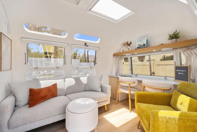 73298 Buckboard Trail Trail, Palm Desert CA: https://media.crmls.org/mediaz/86e7b236-26ce-4896-a1ec-da1538166533.jpg