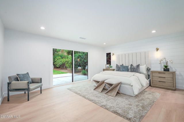 674 Lautrec Court, Thousand Oaks CA: https://media.crmls.org/mediaz/86e84398-0384-495c-9378-524967daca71.jpg