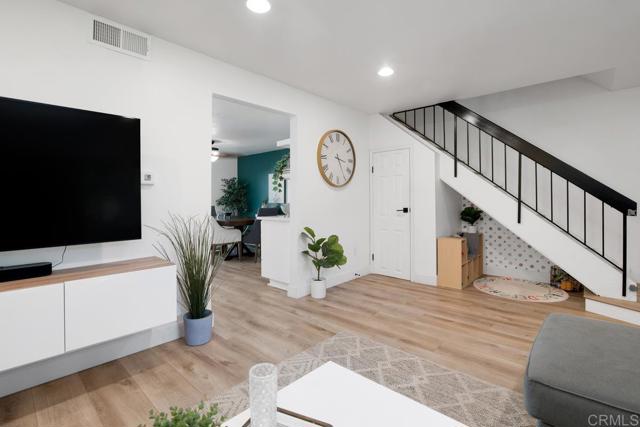 Detail Gallery Image 11 of 30 For 2803 via Diego, Carlsbad,  CA 92010 - 3 Beds | 2/1 Baths