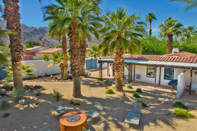 52862 Eisenhower Drive Drive, La Quinta CA: https://media.crmls.org/mediaz/86e89afc-a817-4000-8fbc-4ae9d45a8634.jpg