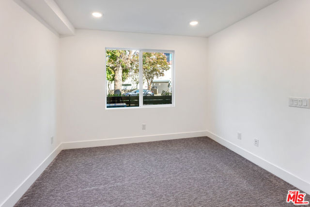 5258 Bainbridge Place photo 21