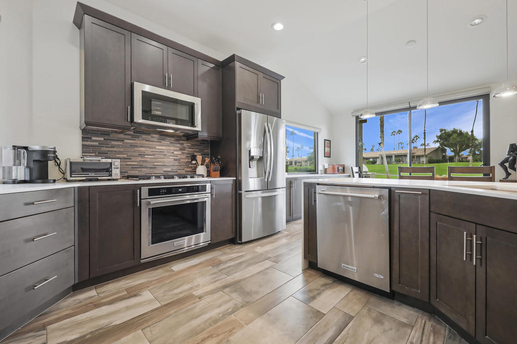 MLS #219138850DA image #9