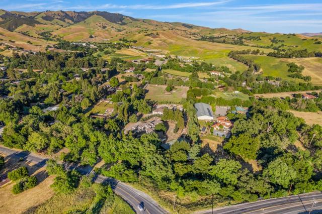 1080 Finley, Pleasanton CA: https://media.crmls.org/mediaz/86ec787e-211a-4479-b01e-895f7c9b60d8.jpg