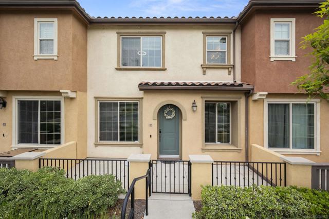 1800 Saltaire Place, San Diego CA: https://media.crmls.org/mediaz/86ec7a0d-8275-4ec4-a4e4-de40ec69d97f.jpg