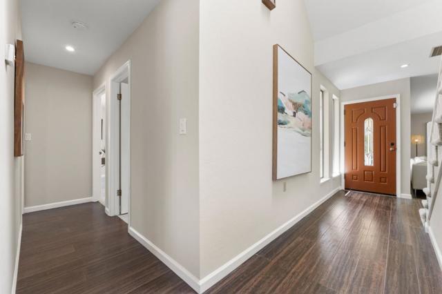 10980 New Avenue, Gilroy CA: https://media.crmls.org/mediaz/86ed9cfa-bb02-4dc3-8999-64646c957fd6.jpg