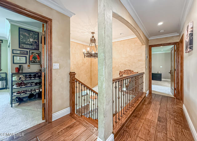31145 Lobo Vista Road, Agoura Hills CA: https://media.crmls.org/mediaz/86ef7cc7-c01a-4da4-a9a4-0edb88595811.jpg