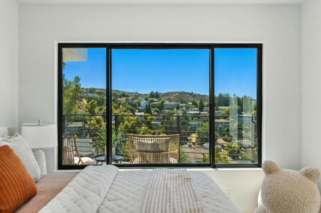 324 Clifton Avenue, San Carlos CA: https://media.crmls.org/mediaz/86ef8f4b-5a1f-4633-885c-915375ac95a4.jpg