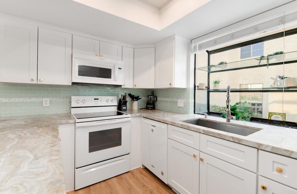 440 Citracado Parkway - photo 9