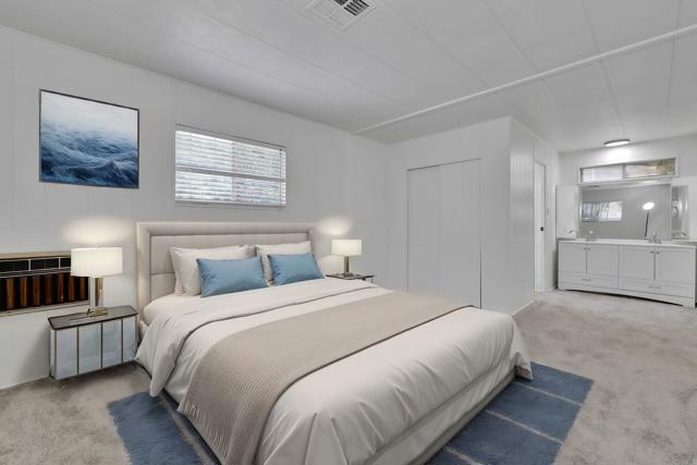 1120 Pepper Dr, El Cajon CA: https://media.crmls.org/mediaz/86f1d42d-2f44-4d8b-853b-9dbc402ba7d2.jpg