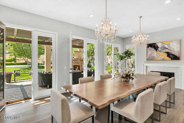 5715 Calais Court, Calabasas CA: https://media.crmls.org/mediaz/86f2319b-994d-4092-b4a6-21590d0ccd05.jpg