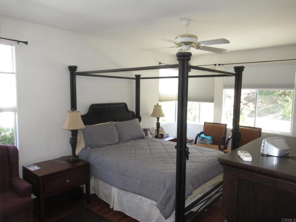 6033 Patmos Way - photo 10