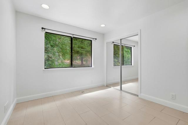 21564 Mary Alice Way, Los Gatos CA: https://media.crmls.org/mediaz/86f3411c-5e3f-4ef3-ae2e-438506b567d6.jpg