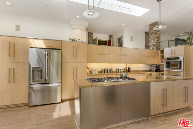 159 Dapplegray Road, Bell Canyon CA: https://media.crmls.org/mediaz/86f423a4-da96-476b-8193-48213bc75da1.jpg