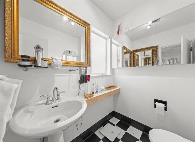 989 Madison Street, Monterey CA: https://media.crmls.org/mediaz/86f5090d-b3ab-4ba5-809e-9e19fdd7b44c.jpg