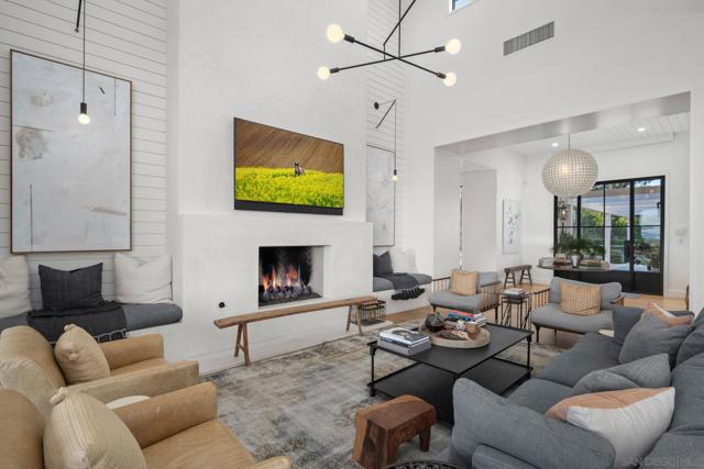 Image 5 of 35 For 15550 El Camino Real