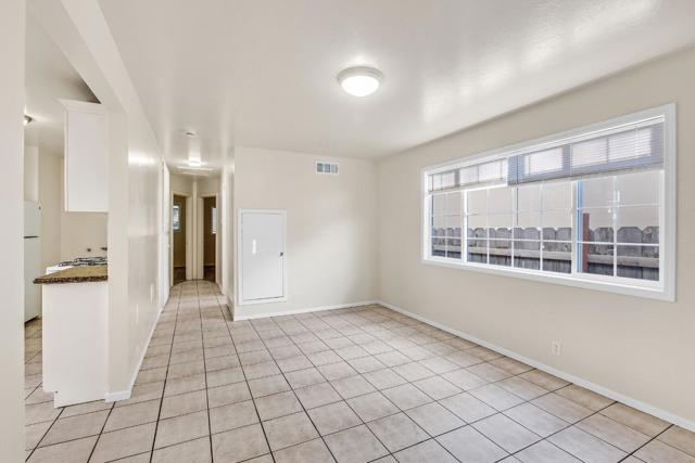 Image 11 of 19 For 2280 Glen Way