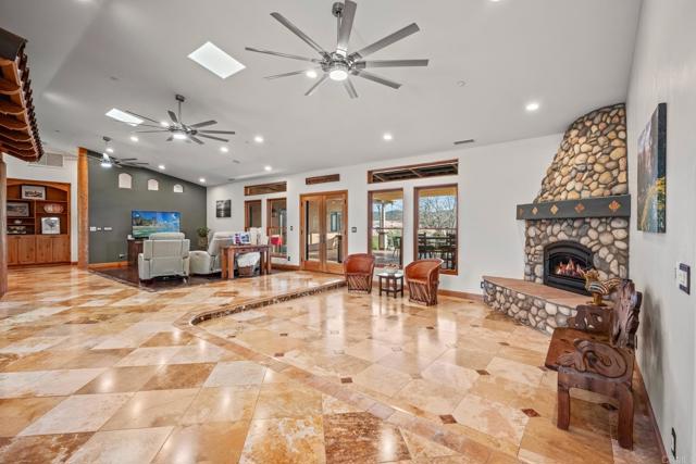 15636 Sage Hill Drive, Ramona CA: https://media.crmls.org/mediaz/86f8c492-1d1b-4bd1-a5cd-4957f5902ed0.jpg