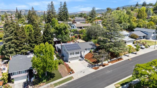 6192 Franciscan Way, San Jose CA: https://media.crmls.org/mediaz/86f96af5-a774-438b-80c5-64d62f66f5cb.jpg