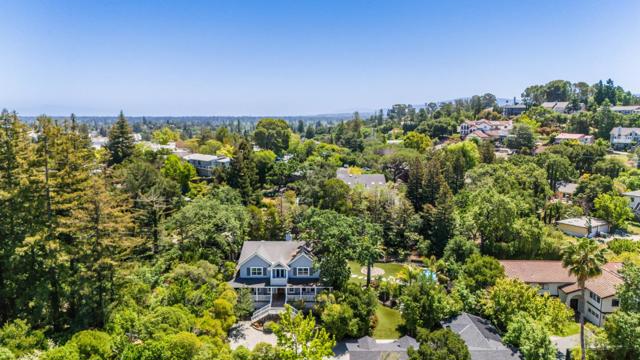 1353 Edgewood Road, Redwood City CA: https://media.crmls.org/mediaz/86f9809d-00d4-41f9-9415-ad6299c99e45.jpg