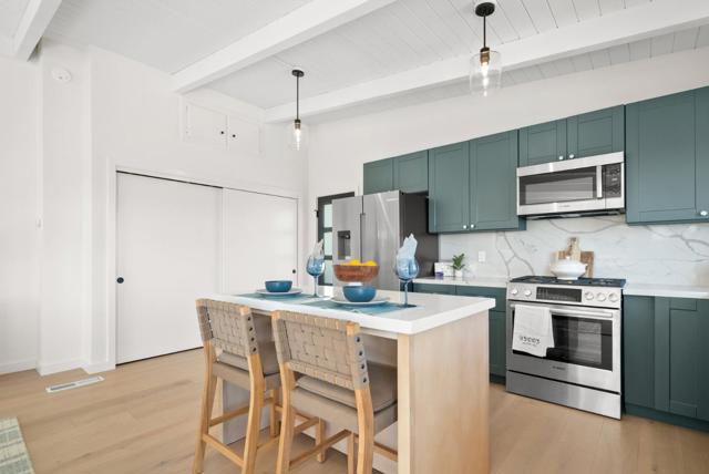 105 Vista Mar Court, Aptos CA: https://media.crmls.org/mediaz/86faf726-fda5-4075-90d6-d816a1fc6bf3.jpg