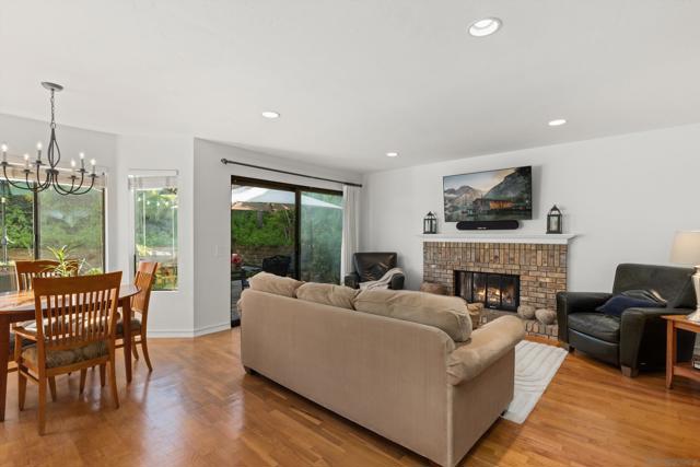 1981 Avenida Joaquin, Encinitas CA: https://media.crmls.org/mediaz/86fb14a4-8e2a-43c3-99f2-d85d3206ee15.jpg
