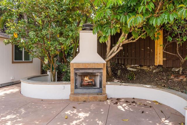 3903 Cadden Way, San Diego CA: https://media.crmls.org/mediaz/86fd0c2f-b1ff-4b4b-a159-80fe93be75bd.jpg