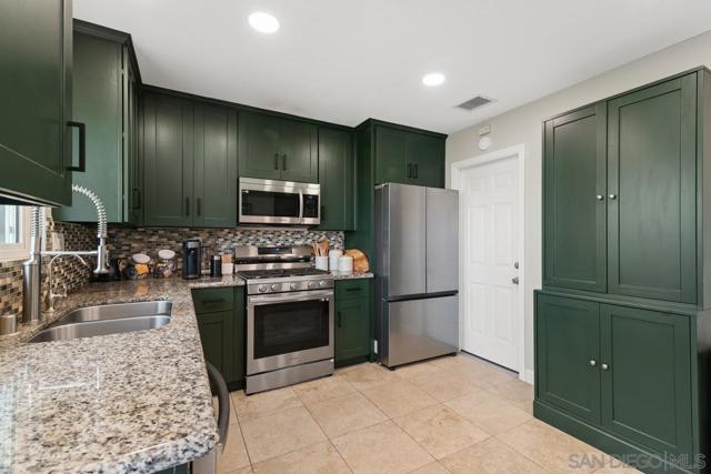 10845 Sandy Hook Road, San Diego CA: https://media.crmls.org/mediaz/86fdb256-de1d-4138-93f2-b44fffbae33a.jpg