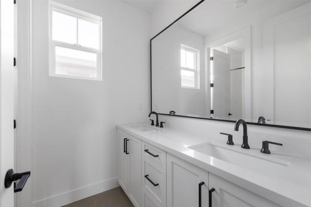 7371 Ailes Court, Gilroy CA: https://media.crmls.org/mediaz/86ff0143-3f90-462e-8718-149637e264ed.jpg