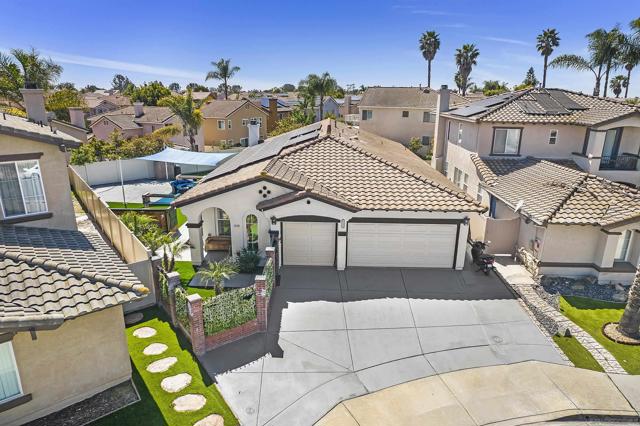 1258 W Vaquero Ct., Chula Vista CA: https://media.crmls.org/mediaz/86ff01a4-048b-4960-94f3-097120729e73.jpg