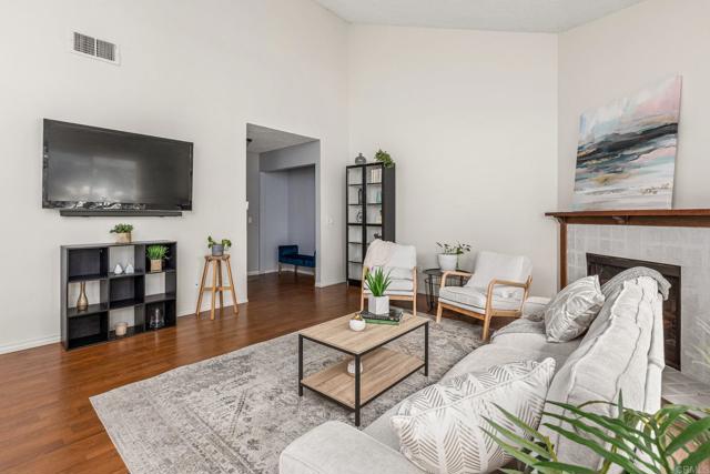 1498 Gustavo Street, El Cajon CA: https://media.crmls.org/mediaz/86ff1fce-39c7-4cb5-9fc5-d16ffbf566f8.jpg