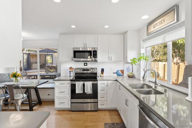 1655 Splitrail Dr., Encinitas CA: https://media.crmls.org/mediaz/870092f7-15c6-4794-8786-e0978f21b004.jpg