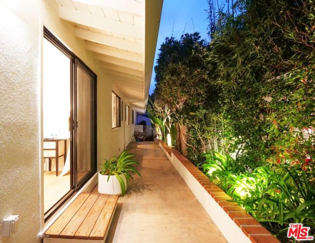 2837 Palos Verdes Drive West, Palos Verdes Estates, California 90274, 4 Bedrooms Bedrooms, ,1 BathroomBathrooms,Residential,Sold,Palos Verdes Drive West,24461625 2837 Palos Verdes Drive West, Palos Verdes Estates, California 90274, 4 Bedrooms Bedrooms, ,1 BathroomBathrooms,Residential,Sold,Palos Verdes Drive West,24461625