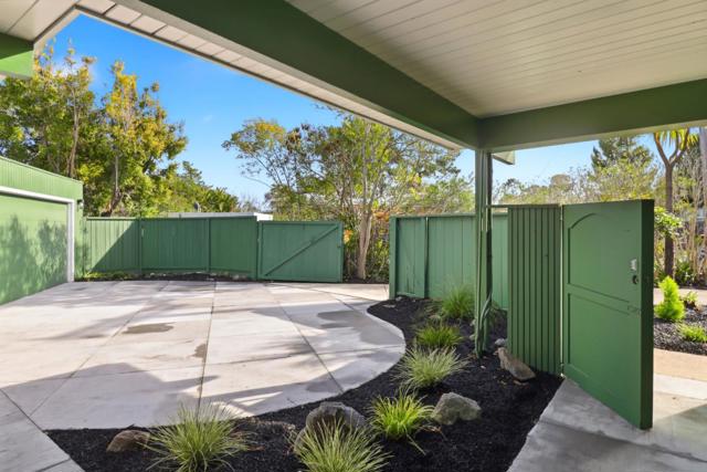 35 French Creek Place, San Mateo CA: https://media.crmls.org/mediaz/87010297-14dc-441e-aa2b-e66a9cfa9ed2.jpg