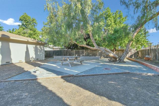 4453 Palo Verde Drive, Pittsburg CA: https://media.crmls.org/mediaz/8701130d-a781-4f02-95f0-b02440028bb6.jpg