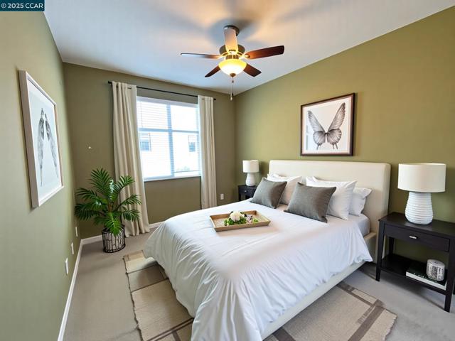 769 Crocket Ct, Brentwood CA: https://media.crmls.org/mediaz/8701c4d3-5ca7-4dfd-882b-a6174b51f20e.jpg