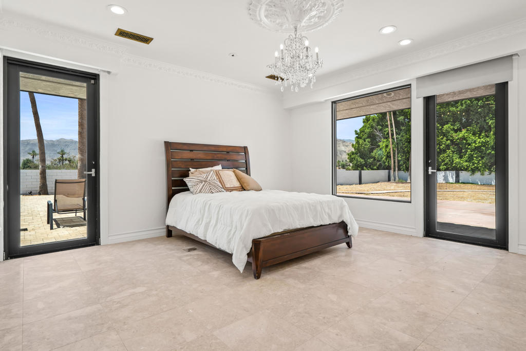 8702a4cd 5136 43ea 8acd 2f564d49c18d