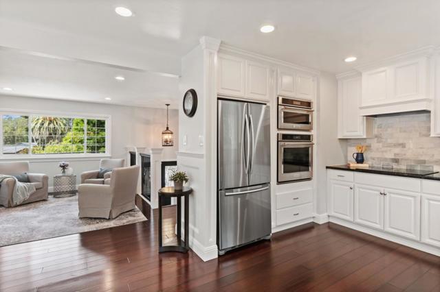 330 Avenue Portola, El Granada CA: https://media.crmls.org/mediaz/8702eede-284f-4ef7-a3c7-4a3c0786592e.jpg