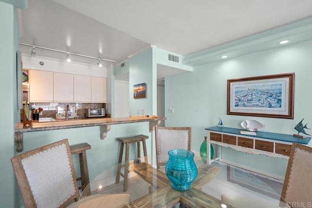 Detail Gallery Image 20 of 41 For 1810 Avenida Del Mundo #901,  Coronado,  CA 92118 - 1 Beds | 1 Baths