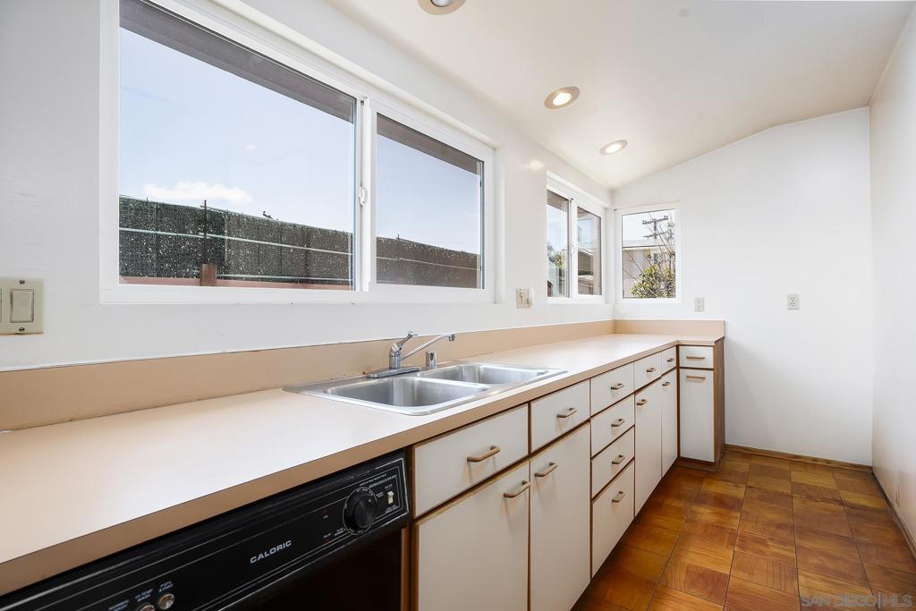 5172 Caywood St - photo 18