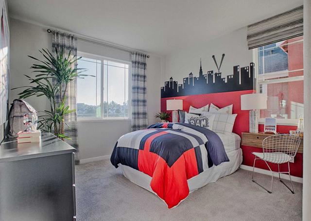 1805 Alvarado Street, Petaluma CA: https://media.crmls.org/mediaz/8704003a-d9c5-4513-8d20-f63af16bf647.jpg