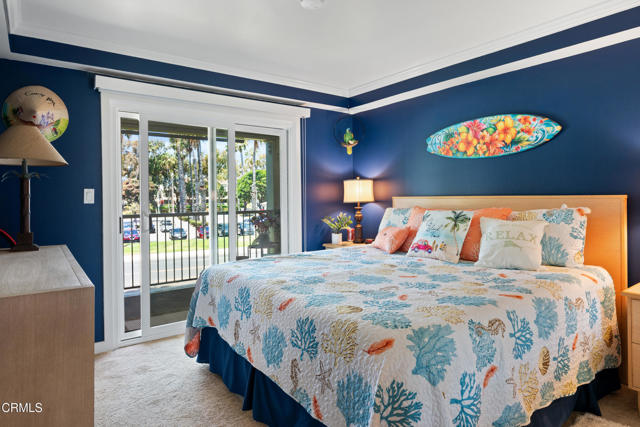 542 Ebbtide Circle, Port Hueneme CA: https://media.crmls.org/mediaz/87040e1a-714c-43e3-891d-6cc5c61f8fa9.jpg