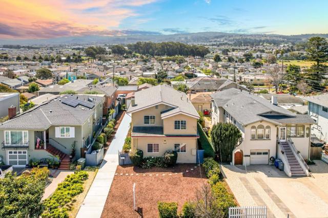 763 Grand Avenue, South San Francisco CA: https://media.crmls.org/mediaz/87066471-0a78-4318-b240-a157a5d7ccb8.jpg
