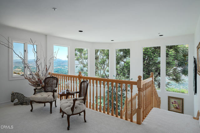 11848 Presilla Road, Camarillo CA: https://media.crmls.org/mediaz/87069494-9035-4117-be52-e21501eb7687.jpg
