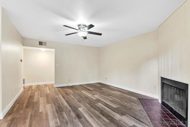 450 W Vermont Ave 105, Escondido CA: https://media.crmls.org/mediaz/8706e33d-550a-4ea0-a99c-13a0ba173632.jpg