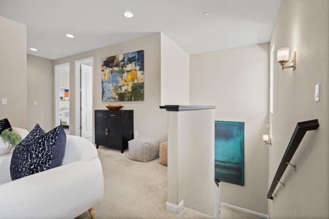 850 Maple Place, East Palo Alto CA: https://media.crmls.org/mediaz/870807d0-0ca9-4845-84fa-5c7dc6de5d9e.jpg