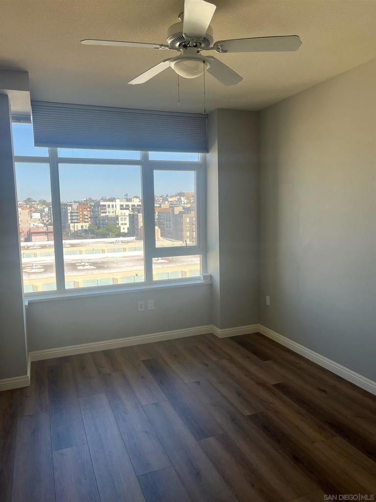 825 Beech St - photo 10