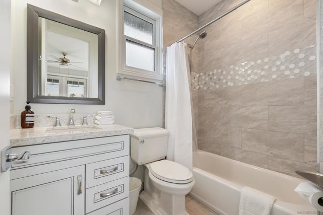 839 Reed Avenue, Pacific Beach (San Diego) CA: https://media.crmls.org/mediaz/870a0d66-4046-493f-ae54-8bd17393b0d0.jpg