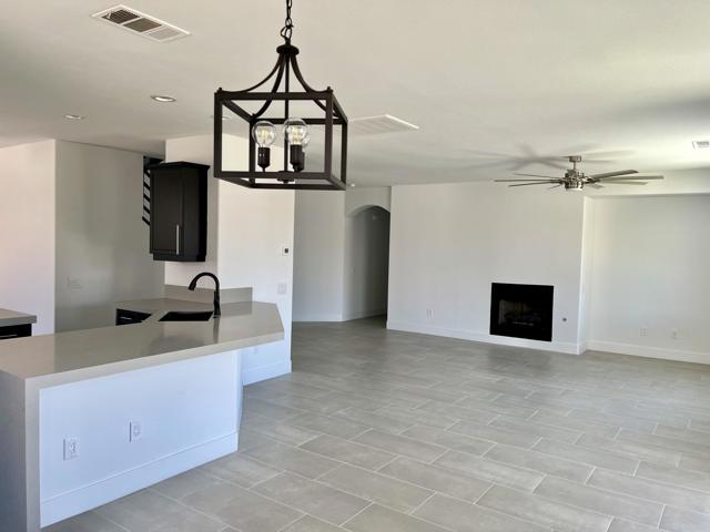 82602 Tivoli, Indio CA: https://media.crmls.org/mediaz/870a5091-3dc2-4037-b6f9-5da5b2bdf431.jpg